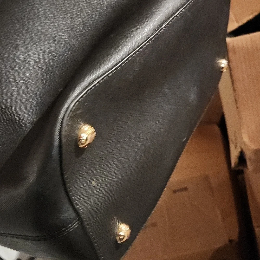 Black Michael Kors purse - Picture 5 of 5